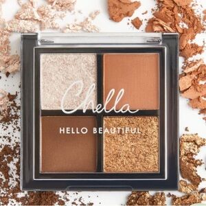 Eyeshadow palette + free sample